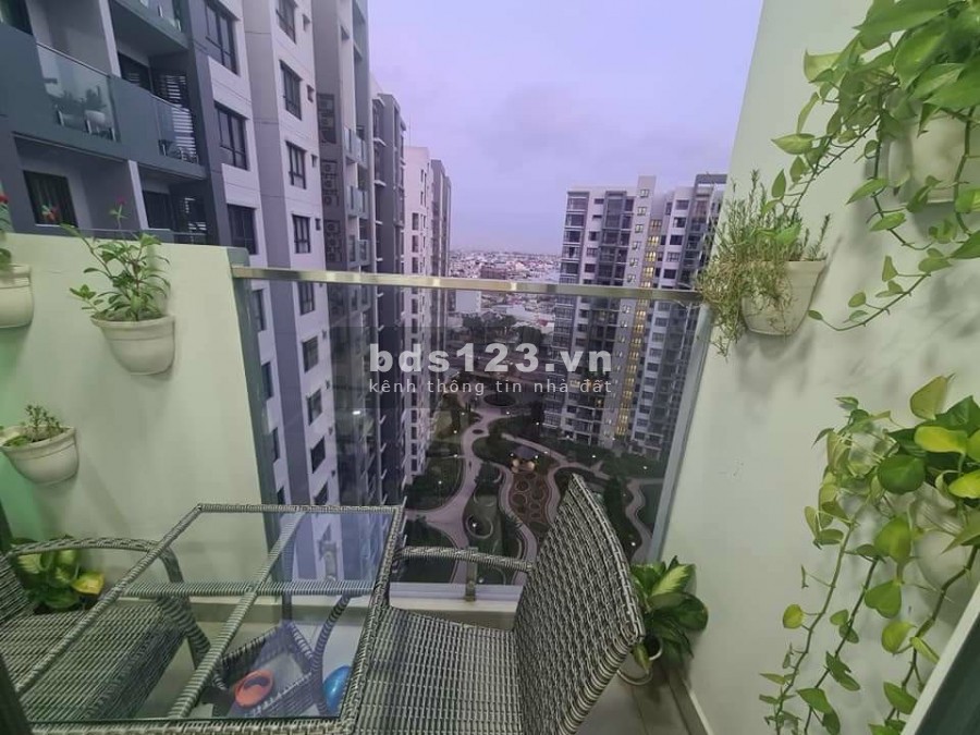 Cho thuê full nội thất khu Emerald dự án Celadon giá chỉ 14.5 triệu/tháng lh 0909428180