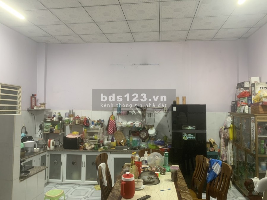 Bán căn nhà hẻm ô tô Nguyễn Văn Hoa dt 145m2 giá 4ty2 bớt lộc.