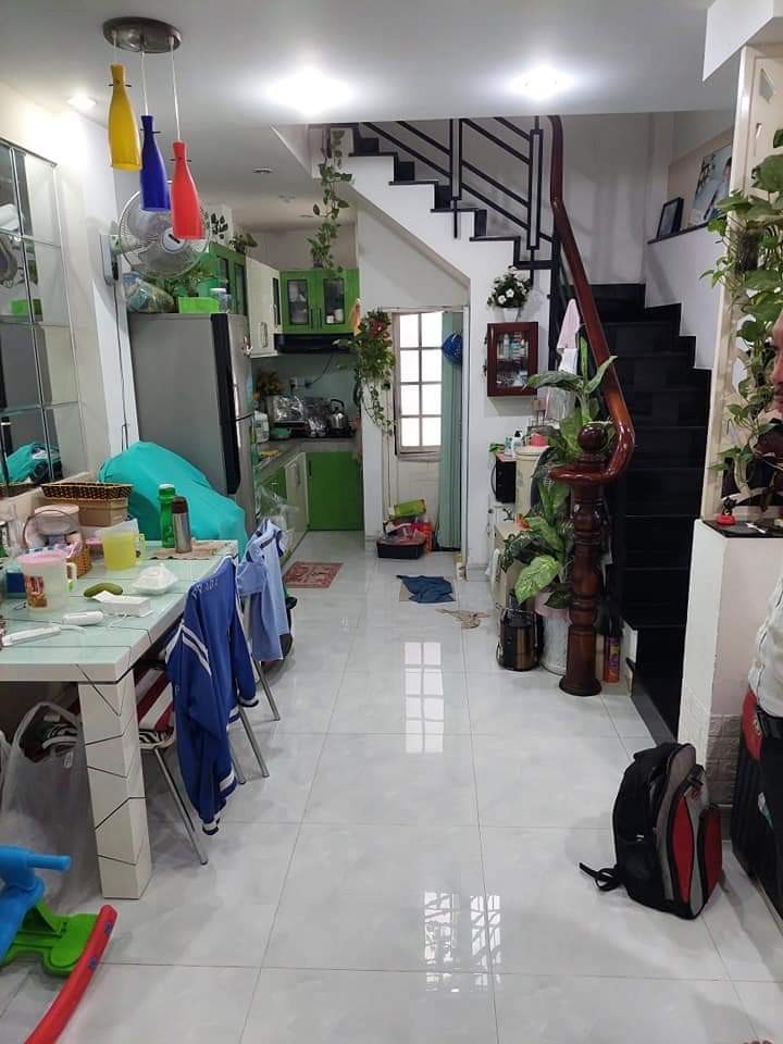 Bán rẻ nhà MT Nguyễn Duy Cung, dt 4x14m, 3 lầu, giá 6,2 tỷ