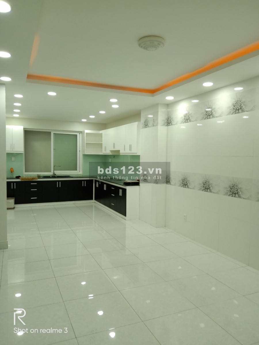 Chính chủ cần bán nhà tại trung tâm phường 2, Quận Tân Binh