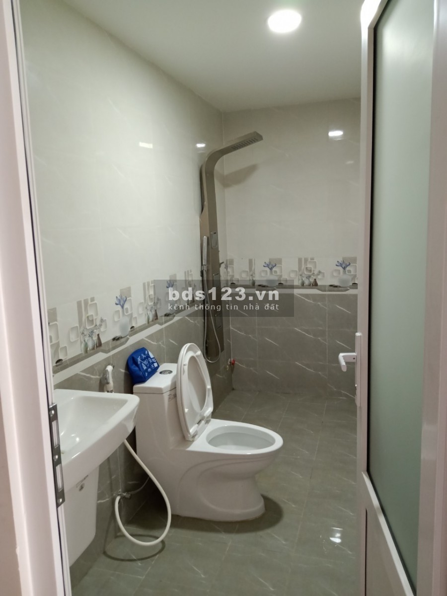 Chính chủ cần bán nhà tại trung tâm phường 2, Quận Tân Binh