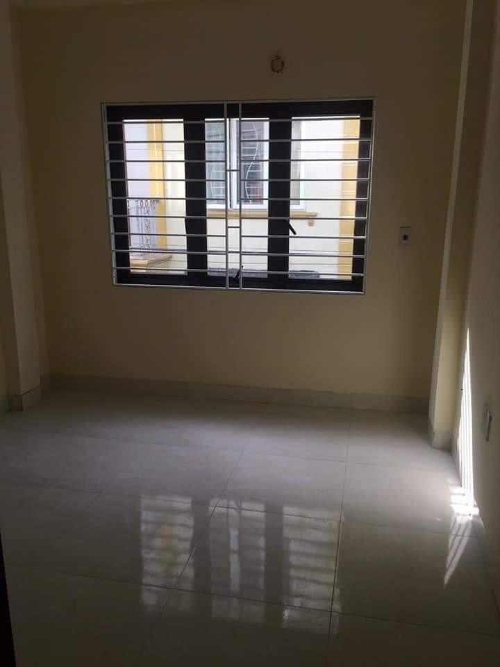 Nhà Hà Đông đẹp lung linh ô tô đỗ cửa 38m2, 5 tầng, mt 4m giá 2.1 tỷ