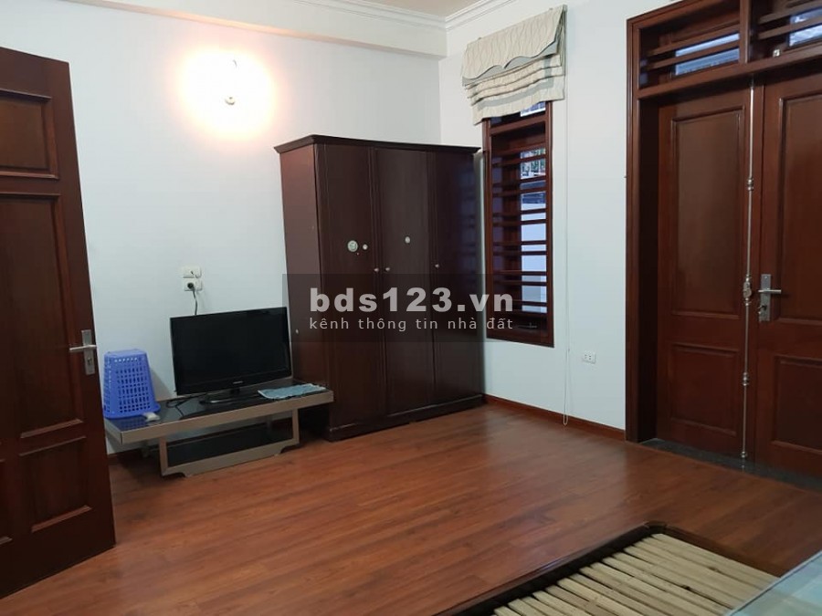 Bán nhà ngõ 3 Thái Hà lô góc 2 mặt tiền ô tô vào nhà 60m2 x 5 tầng giá 12,8 tỷ. LH 0912442669