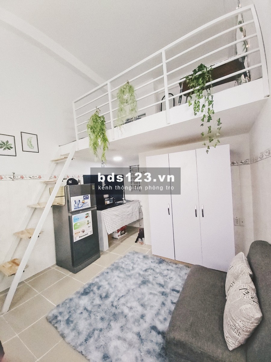 Phòng trọ có gác (Duplex) CV Làng Hoa – Full nội thất mới keng xà beng
