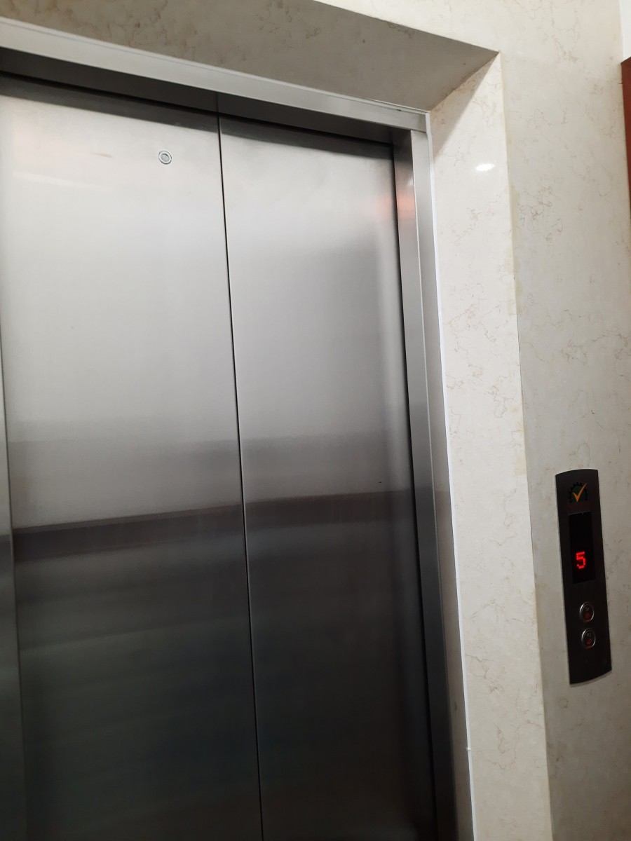 NHÀ MT KD - LÊ ĐỨC THỌ- GV-P17 86M2 X 5 TẦNG THANG MÁY- CHỈ 15 TỶ 6