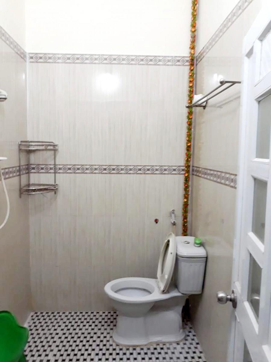 Bán gấp nhà Nguyễn Thái Sơn 55m2 giá 3.50 tỷ HXH