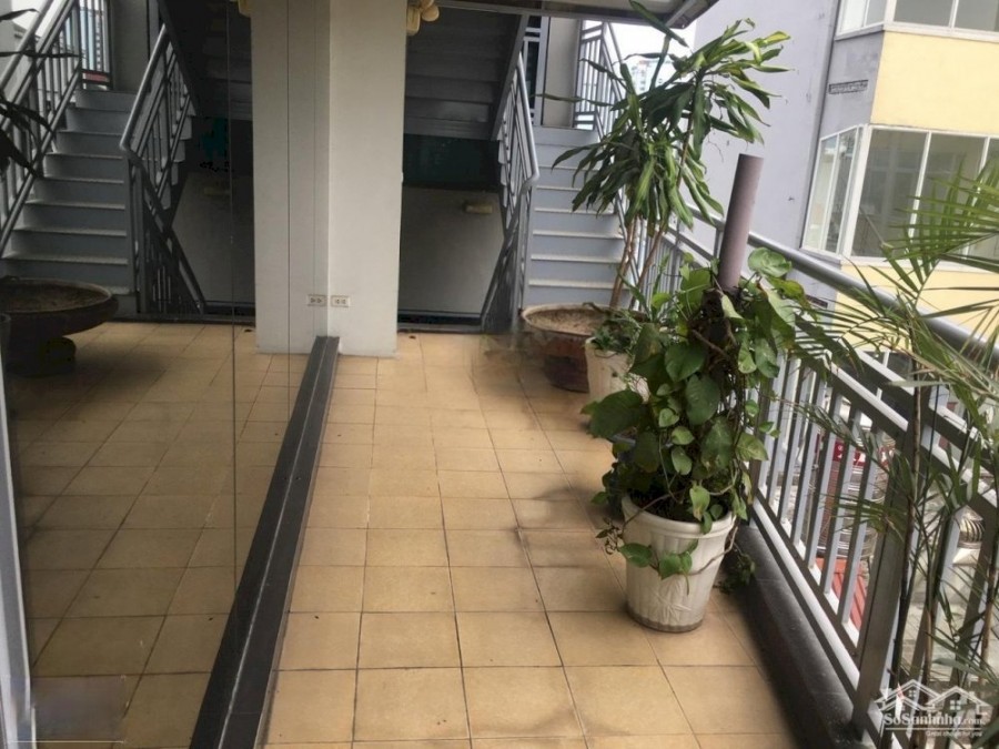Bán tòa văn phòng, building 10 tầng phố Đội Cấn, Liễu Giai, Ba Đình,
