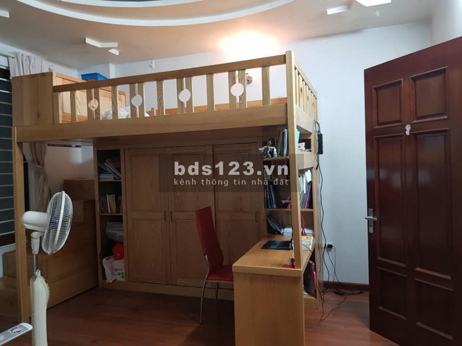 Bán nhà ngõ 3 Thái Hà lô góc 2 mặt tiền ô tô vào nhà 60m2 x 5 tầng giá 12,8 tỷ. LH 0912442669