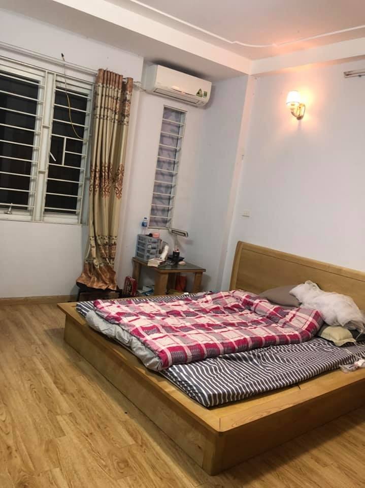 Nhà ngõ 28 Phan Đình Giót, Hà Đông, 34 mét, 5 tầng, nhỉnh 2 tỷ.