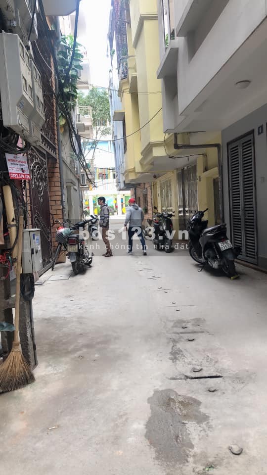 Bán nhà Âu Cơ mới xây 2 mặt thoáng, 4 tầng, dt 40m2, mt 6m, giá 5.6 tỷ