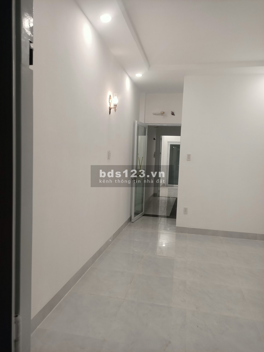 (Quận 12)Nhà cực đẹp, hxh thông, Dương Thị Mười, dt 54m2, 2 tầng, giá 3.5 tỳ