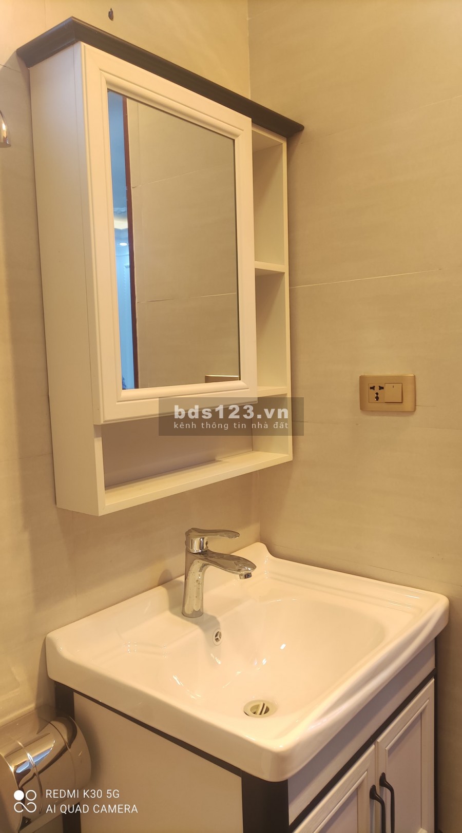 Bán nhanh nhà 5 tầng, mặt tiền 6,3m, Đức Giang, Long Biên