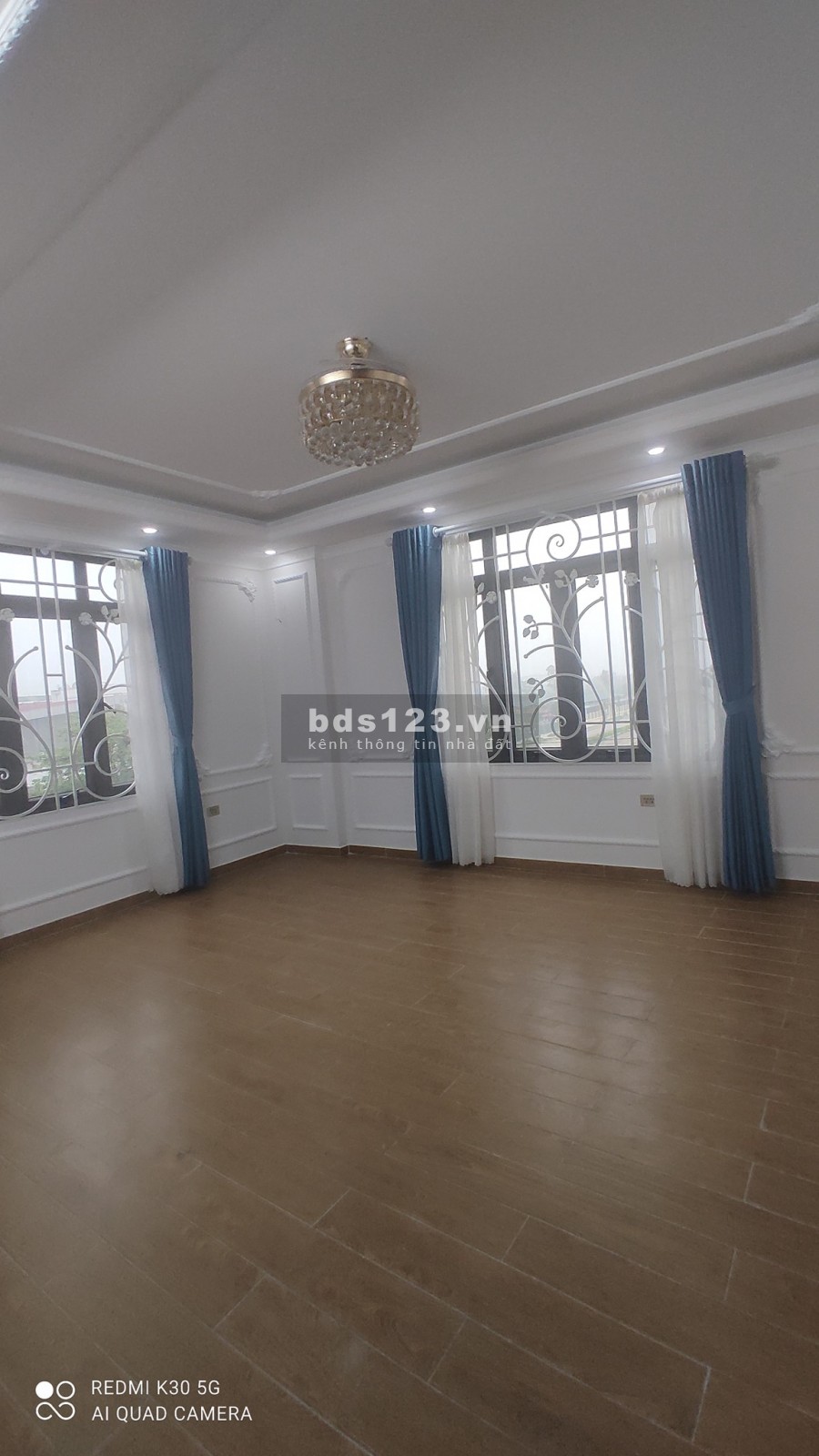 Bán nhanh nhà 5 tầng, mặt tiền 6,3m, Đức Giang, Long Biên