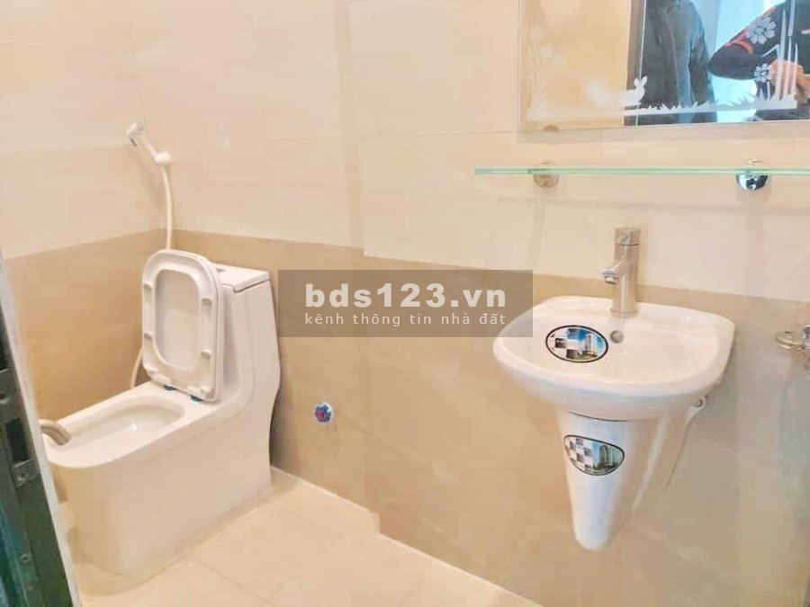 Siêu Đẹp, nhà nguyên căn Bát Khối, dtsd 35m2, 4 phòng ngủ, giá nhỉnh 2.5 tỷ