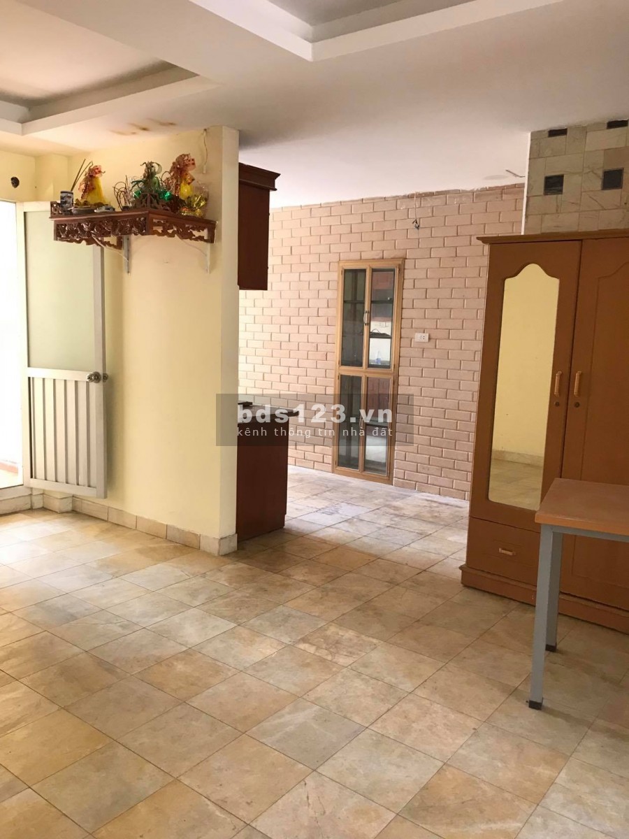 Cho Thuê tập Thể Trần Quý Cáp, tiện giao thông, tiện nghi, sạch đẹp, giá rẻ