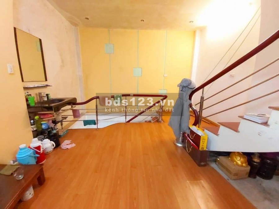 TT Đống Đa nhà 5 tầng 37m2 dân xây ngõ rộng thoáng sạch an sinh tốt