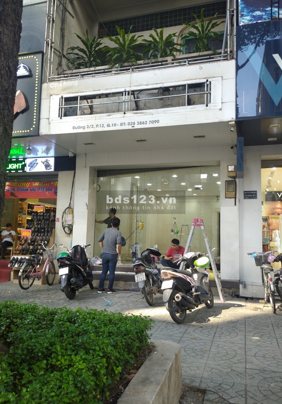 Cho thuê Mặt bằng Mặt tiền Đường 3 Tháng 2, P.12, Q10. DT: 4.5 x 18m