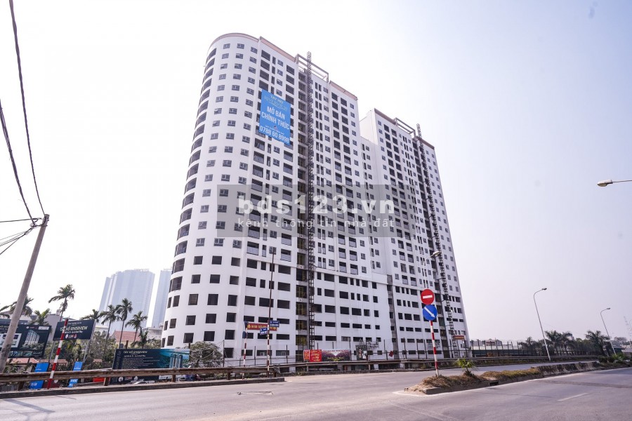 Bán căn 2 ngủ 2vs giá chỉ 2 tỷ rẻ nhất quận Tây Hồ, nội thất cơ bản, HTLS 18 tháng. LH 0923166768
