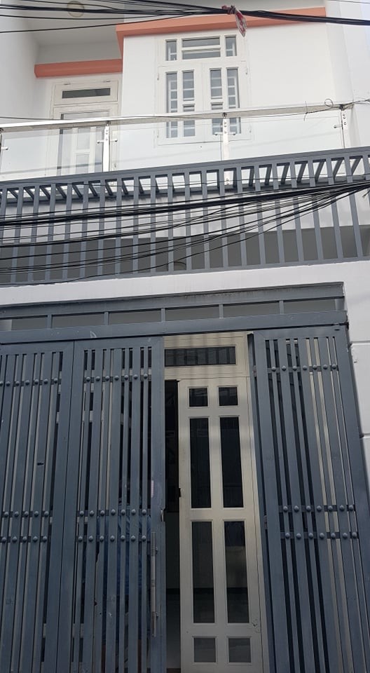 Nhà trệt lầu Bà Điểm- Nguyễn Thị Sóc hẻm xe hơi thông, dt 4x14