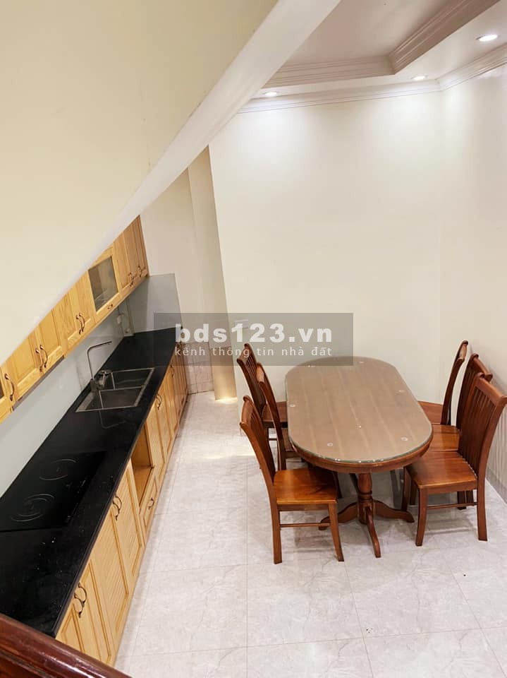 Bán nhà Định Công cực nét, giải pháp cho gia đình hiện đại, dt 45m2, giá 3.5 tỷ hơn