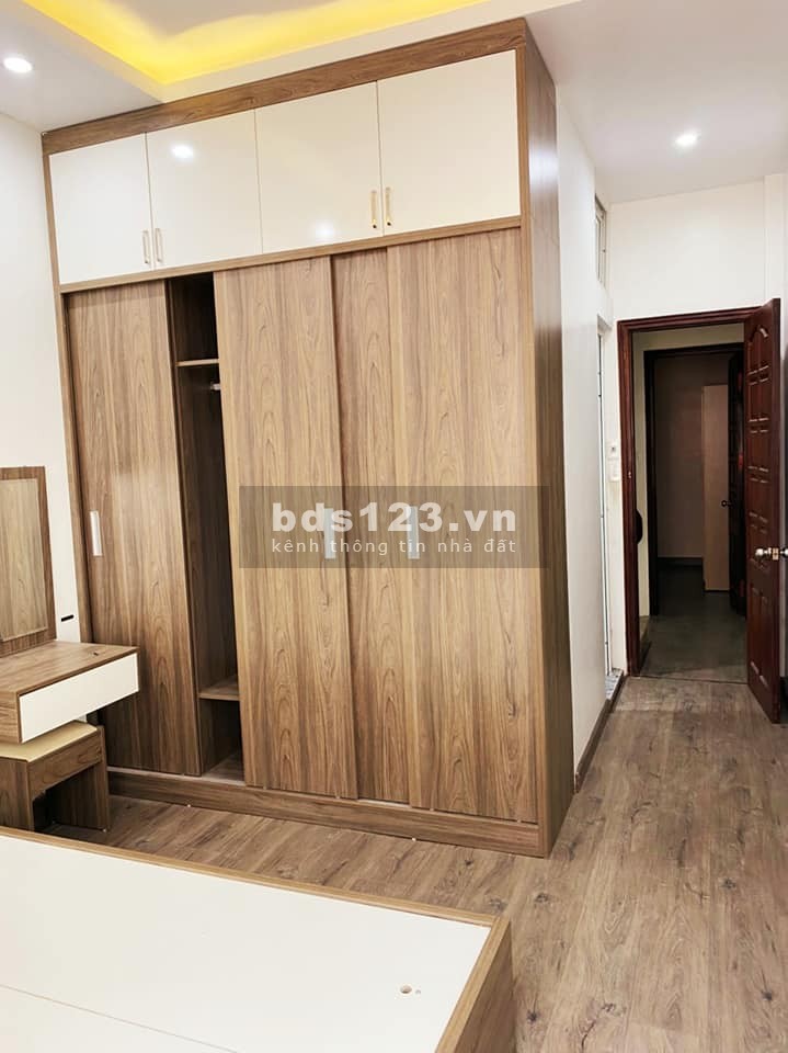 Bán nhà Định Công cực nét, giải pháp cho gia đình hiện đại, dt 45m2, giá 3.5 tỷ hơn