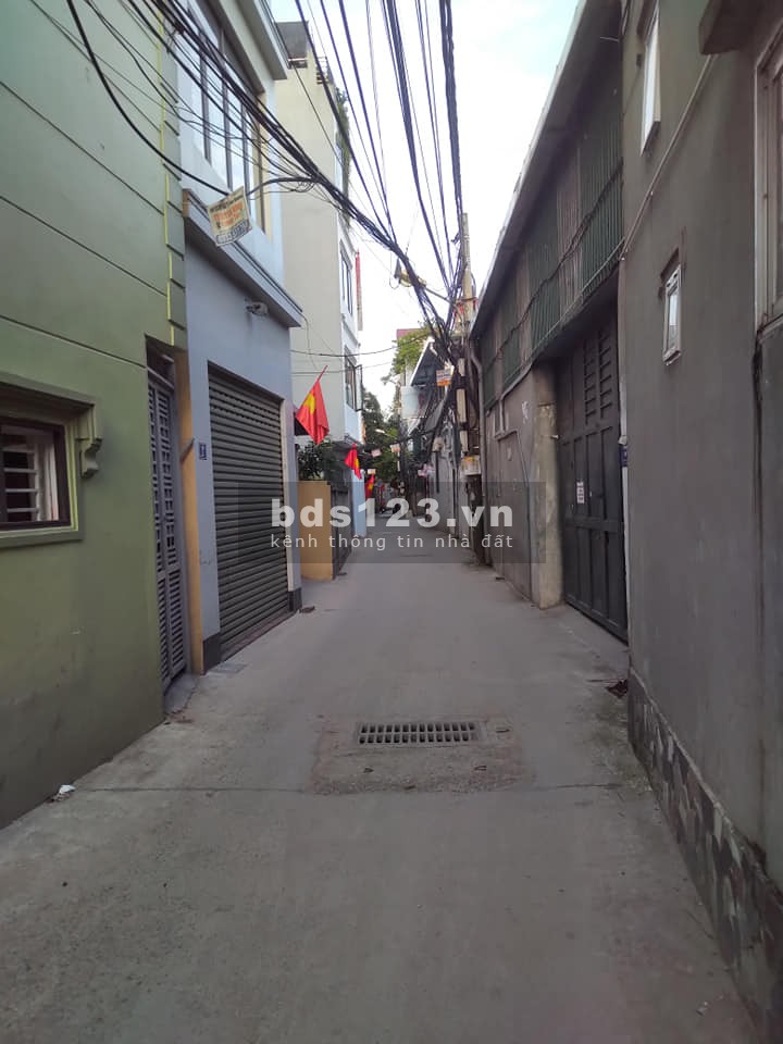 Bán nhà giá rẻ Vĩnh Hưng. 37m2x 5 tầng, giá 2.77 tỷ. Có TL