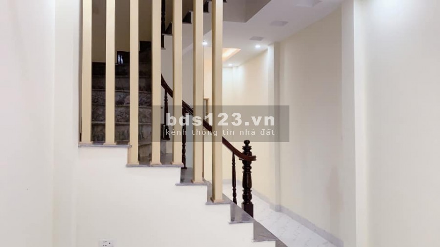 Bán Nhà Lê Quang Đạo Ngõ Rộng Ô TÔ Gần 35M 4T Gía Chào 2.95 Tỷ