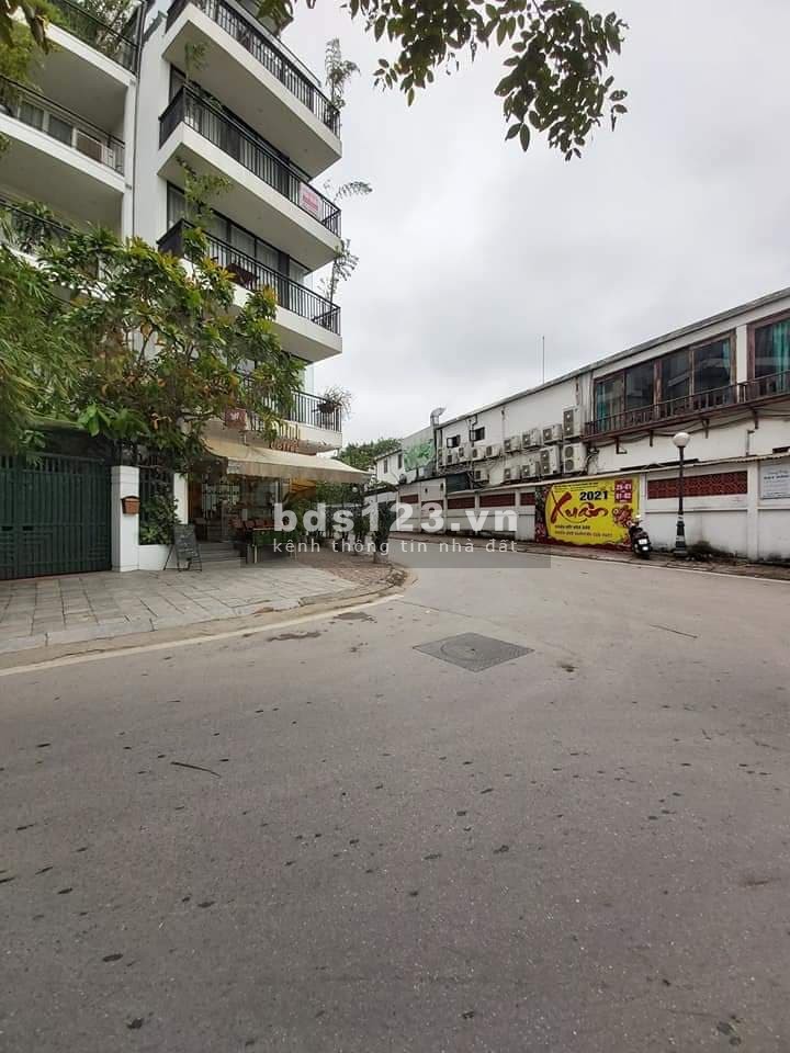 Bán Nhà Lạc Long Quân 53m2, 4 tầng. Giá 5.8 tỷ Tây Hồ