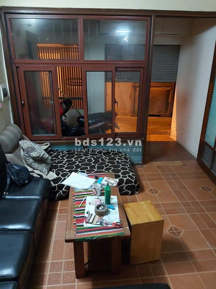 Bán Nhà Lạc Long Quân 53m2, 4 tầng. Giá 5.8 tỷ Tây Hồ