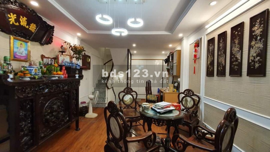 Bán Nhà Thụy Khuê 31m2, 6 tầng. Giá 3.55 tỷ Tây Hồ