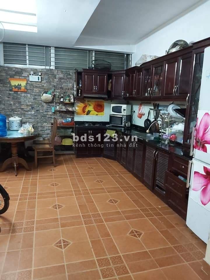 Bán Nhà Lạc Long Quân 53m2, 4 tầng. Giá 5.8 tỷ Tây Hồ