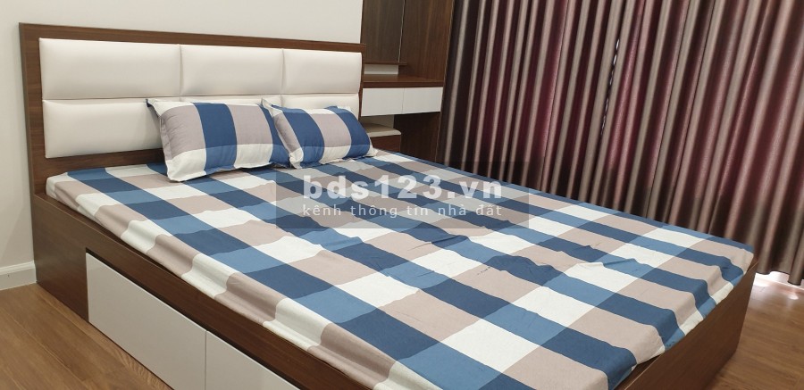 Cho thuê căn góc 3PN full đồ tòa R2 Sunshine Riverside, view cầu Nhật Tân, nội khu bể bơi giá 15tr/tháng.Lh 0966286718