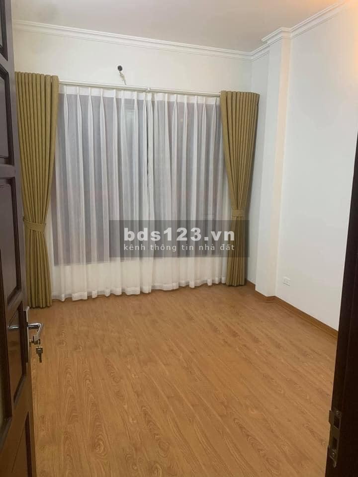 Bán nhà hxh Tân Phú, an ninh gần trường học 80m2 giá 3.6 tỷ.