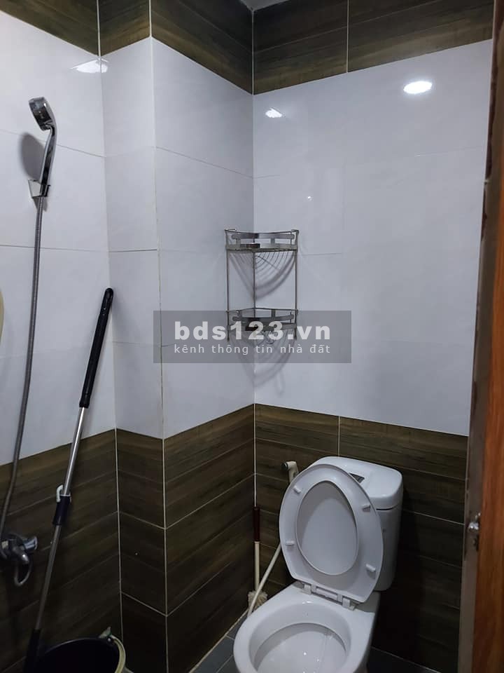 Bán nhà hxh Tân Phú, an ninh gần trường học 80m2 giá 3.6 tỷ.