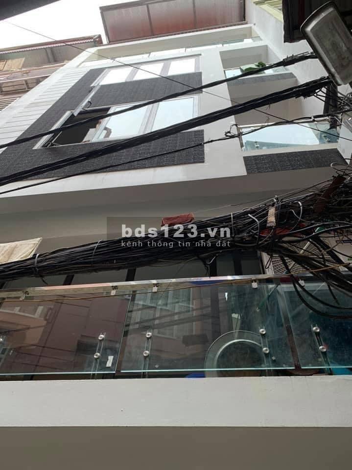 Nhà mới ô tô vào nhà, ngõ 43 Trung Kính dt 80m2 7 tầng mt 5.6m giá 12 tỷ