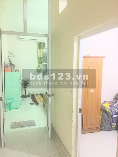 Chính chủ cần bán nhà đường Đức Diễn, Bắc Từ Liêm, dt 39m2, 4 tầng, giá 2.7 tỷ