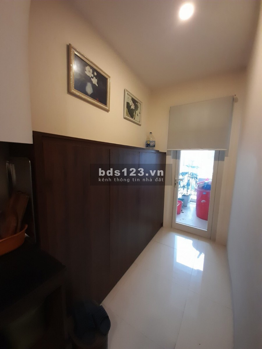 Bán căn Góc Ngoại Giao Đoàn, 105.9m2, N02T1, full đồ nội thất đẹp, Giá 3.75 tỷ bao phí thuế.