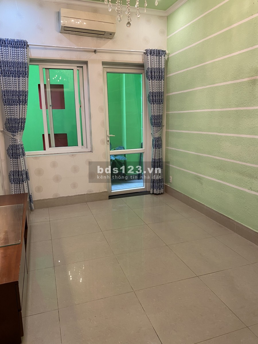 Khu Cư Xá Phan Đăng Lưu Trệt 3Lầu 5P ML Giá 20Tr/th