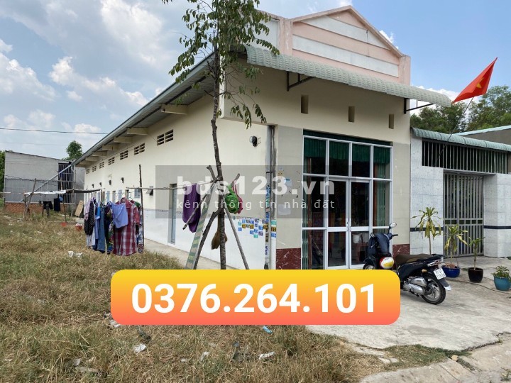 Bán nhà trọ chính chủ ở Mỹ Phước 3 Bình Dương, diện tích 200m2 xây dựng mới tinh năm 2019