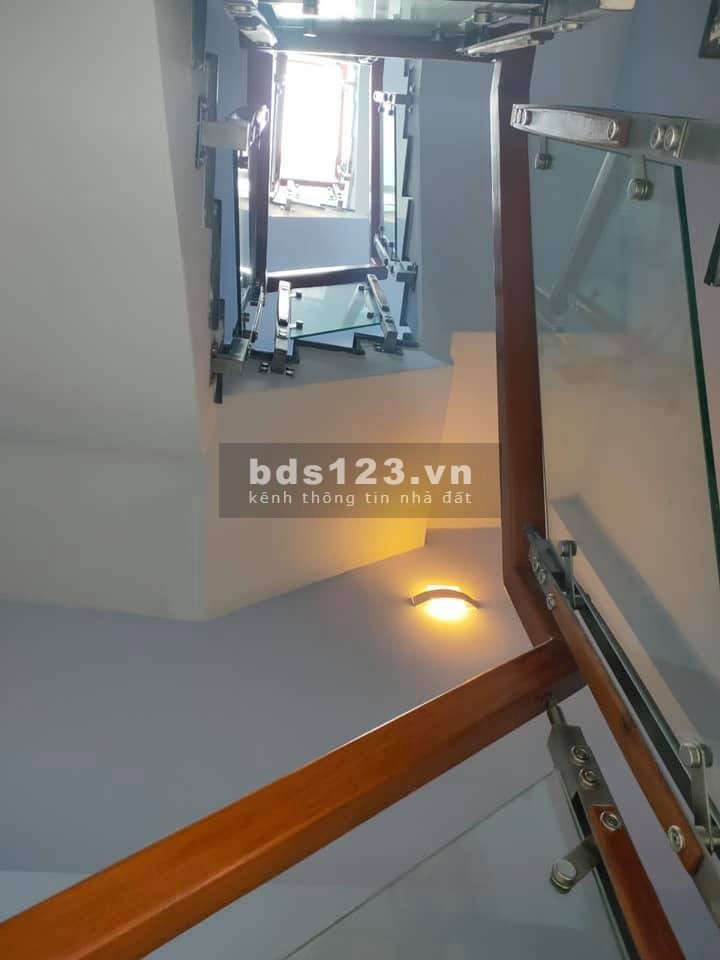 Nhà đẹp vào ở ngay! Ngô Tất Tố P.22 B.Thạnh, 31m2 (3x10x 4Tầng BTCT) 3PN, 4 WC chỉ 3.4Tỷ