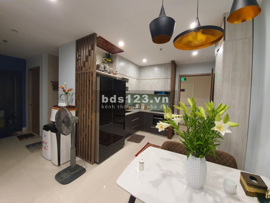 Cho thuê căn hộ cao cấp 2PN 2WC full nội thất Vinhomes Smart City. Liên hệ: 0393425188.