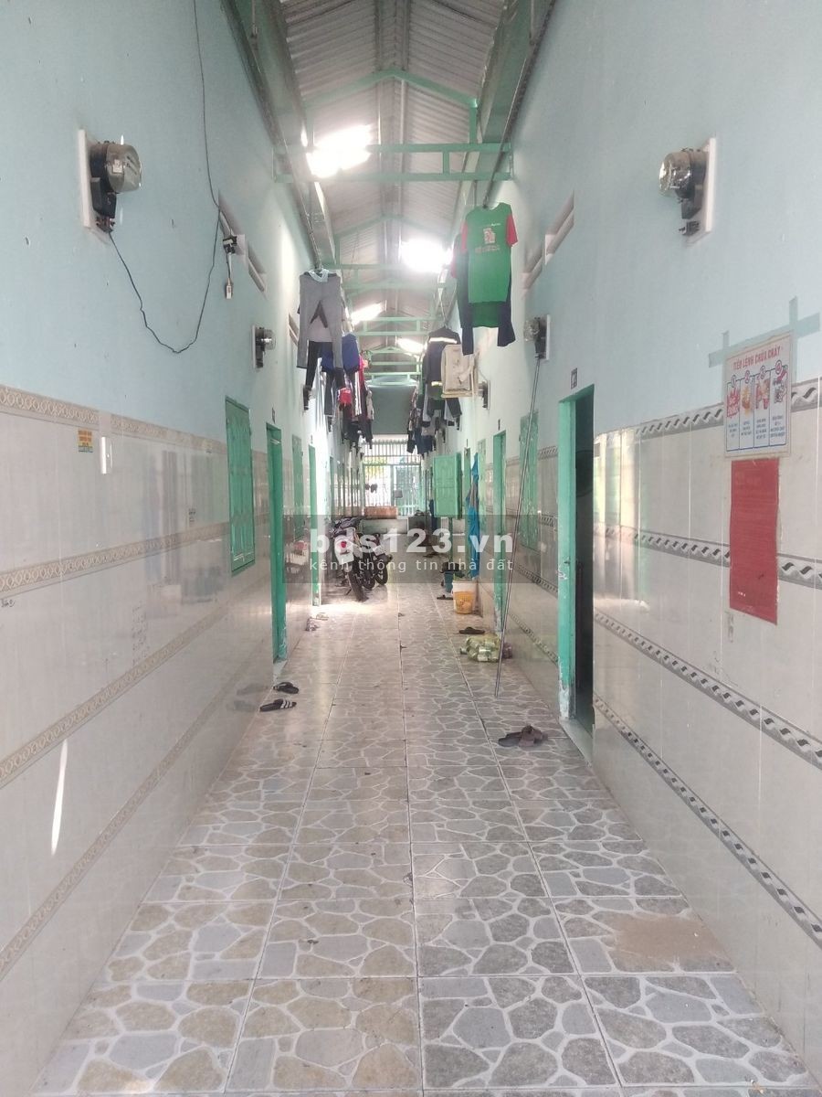 Cần bán gấp dãy trọ, diện tích 10x30 tdt 300m2 thổ củ 100% sổ hồng riêng