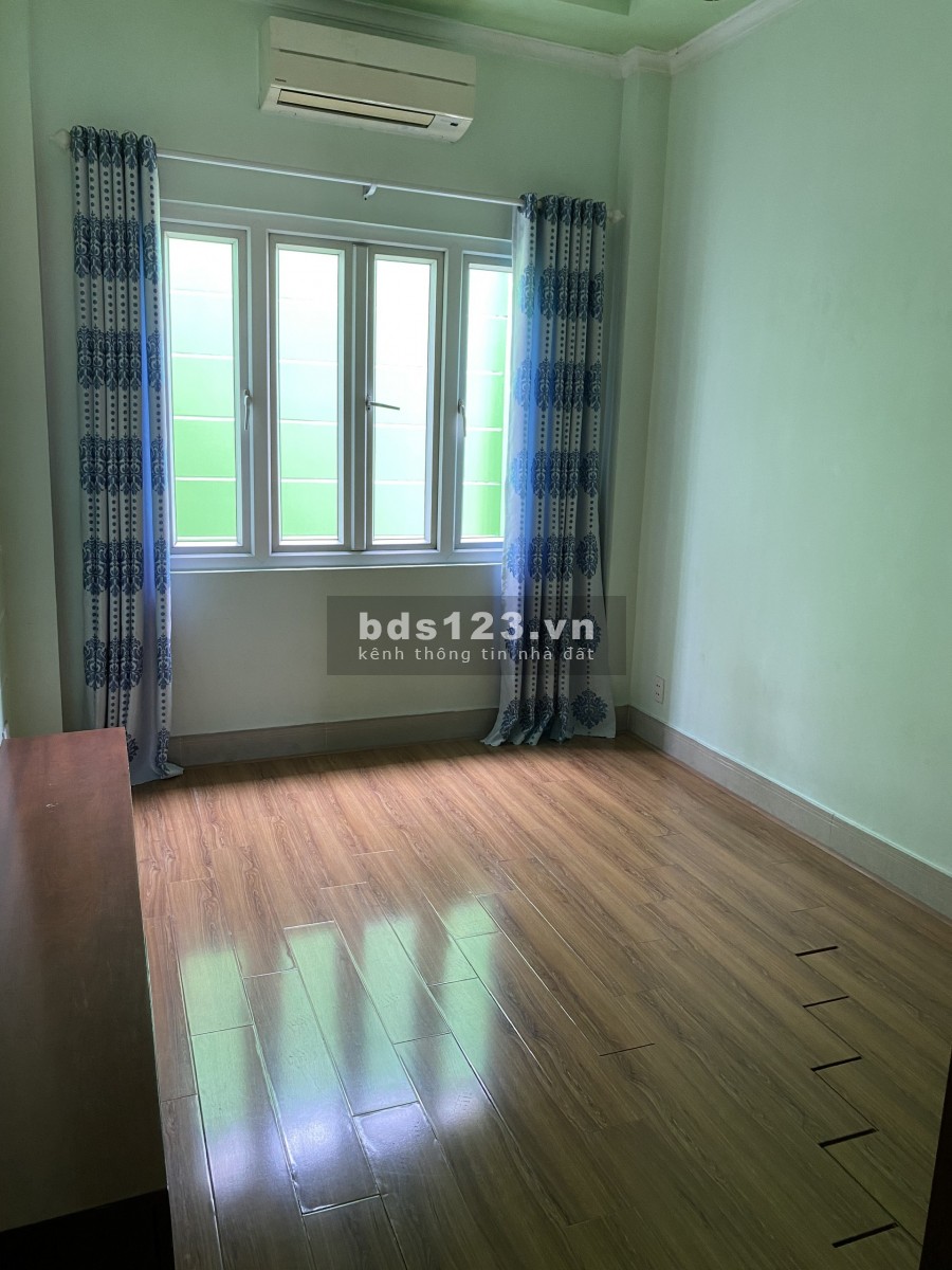 Khu Cư Xá Phan Đăng Lưu Trệt 3Lầu 5P ML Giá 20Tr/th