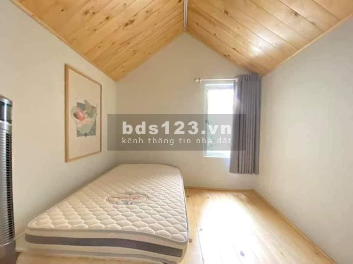 Bán nhà phố Mai Hắc Đế 20m2, 2 tầng, 2 tỷ, lô góc, sổ đỏ