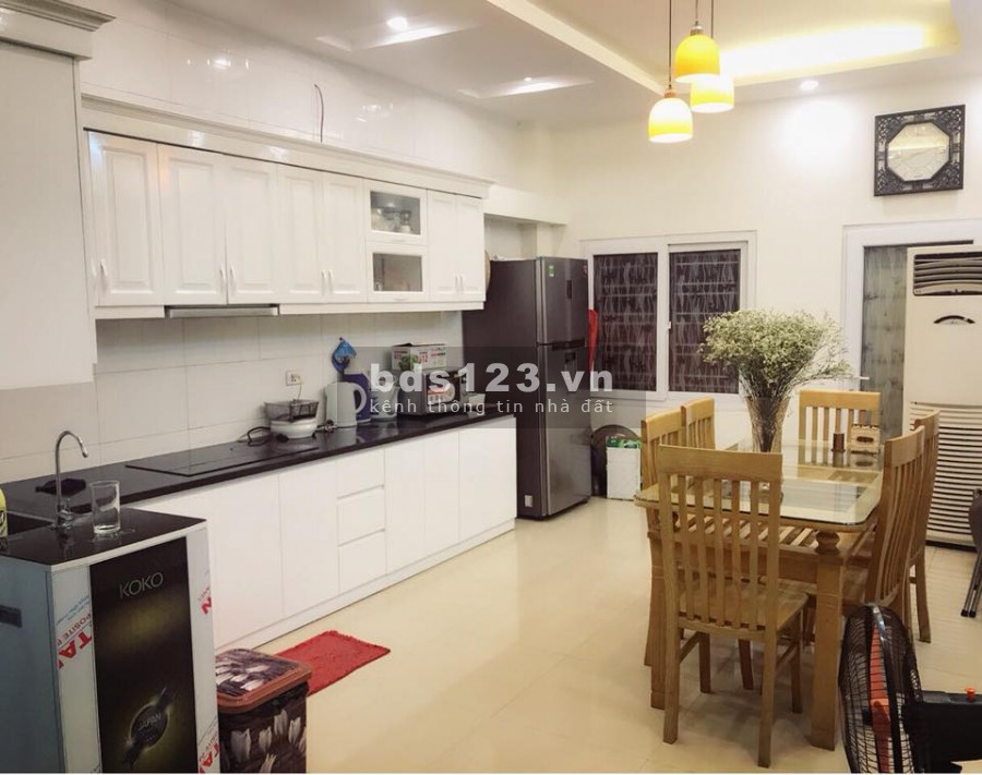 Nhà đẹp Phố Quan Nhân 35m2 4 tầng dt 3.8m giá 3.2 tỷ Quận Thanh Xuân, lô góc lh 0347528287