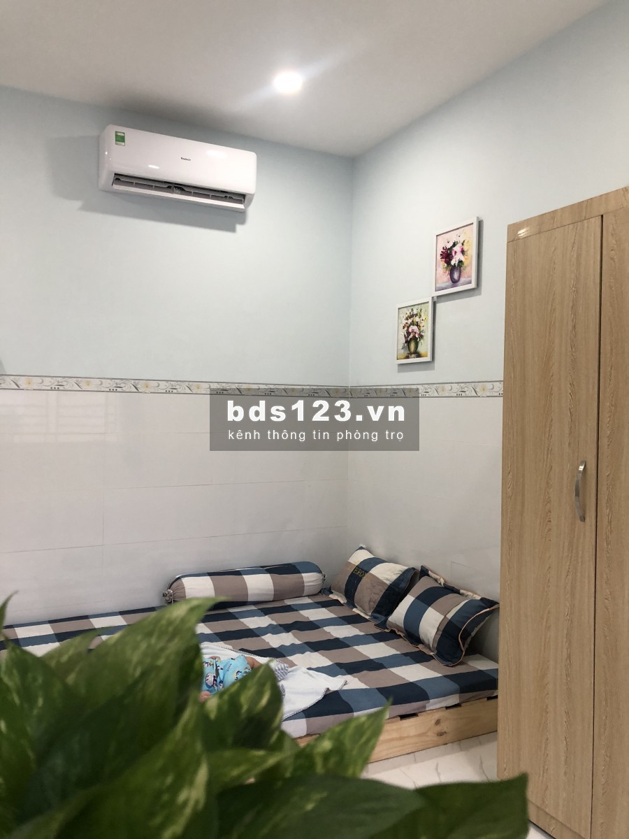 Phòng trọ hường ban công cho thuê tại Bình Thạnh, giá rẻ