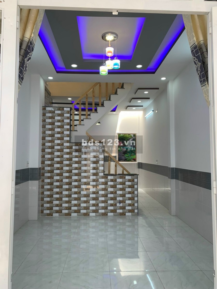 Cần tiền xoay vốn kinh doanh nên cần bán căn nhà