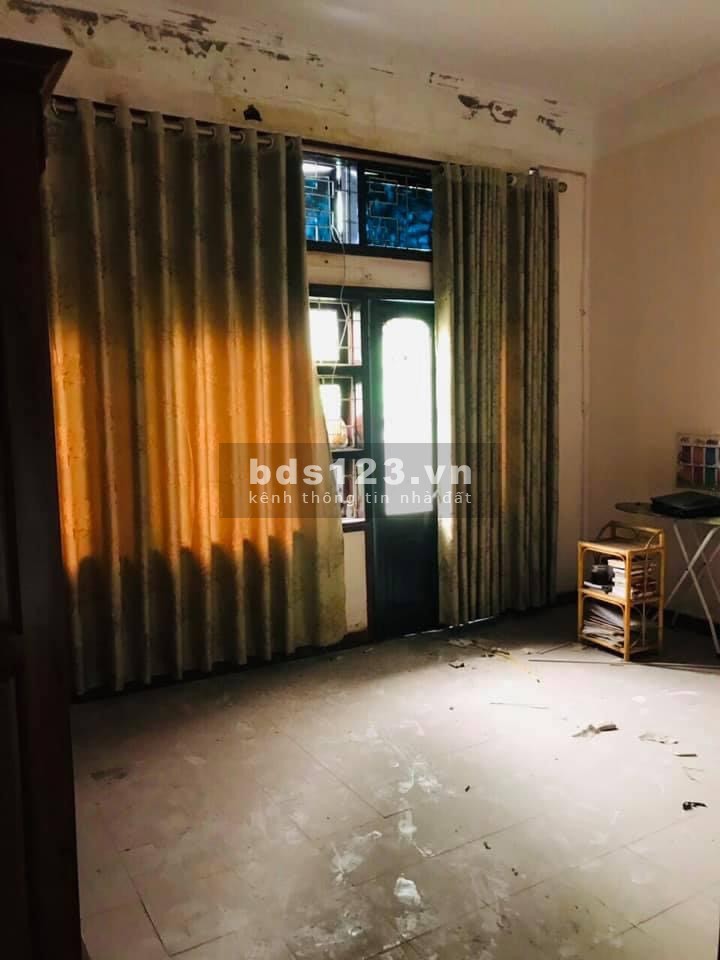 Cần tiền bán gấp nhà Nguyễn Ngọc Nại, DT 80mx4 tầng, mt 6m, giá 9 tỉ có thương lượng