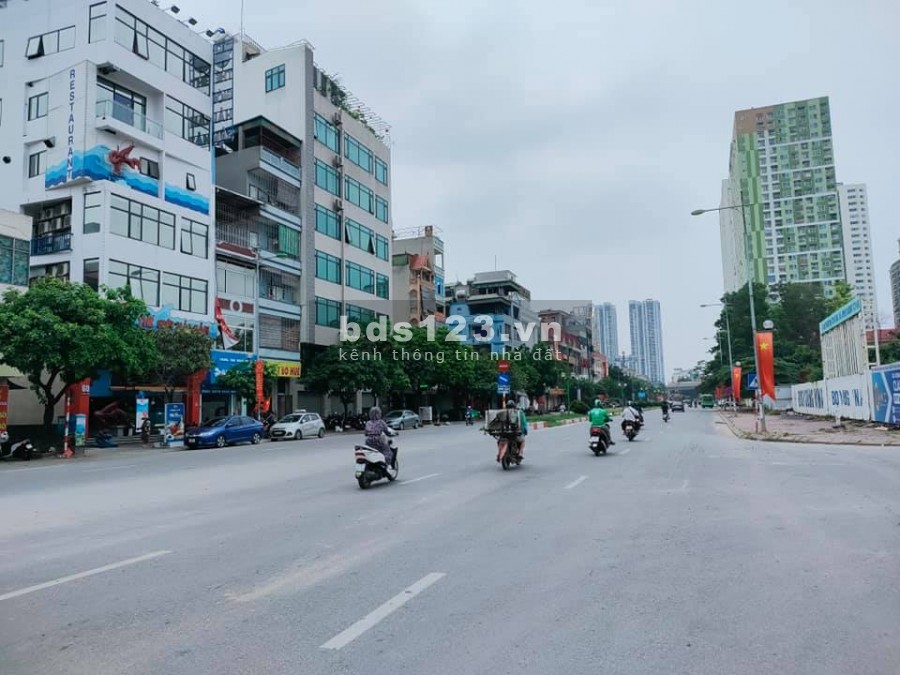 Đất mặt phố Vũ Trọng Khánh, vỉa hè 5m, 54m2, mặt tiền 6.5m, nhỉnh 15 tỷ