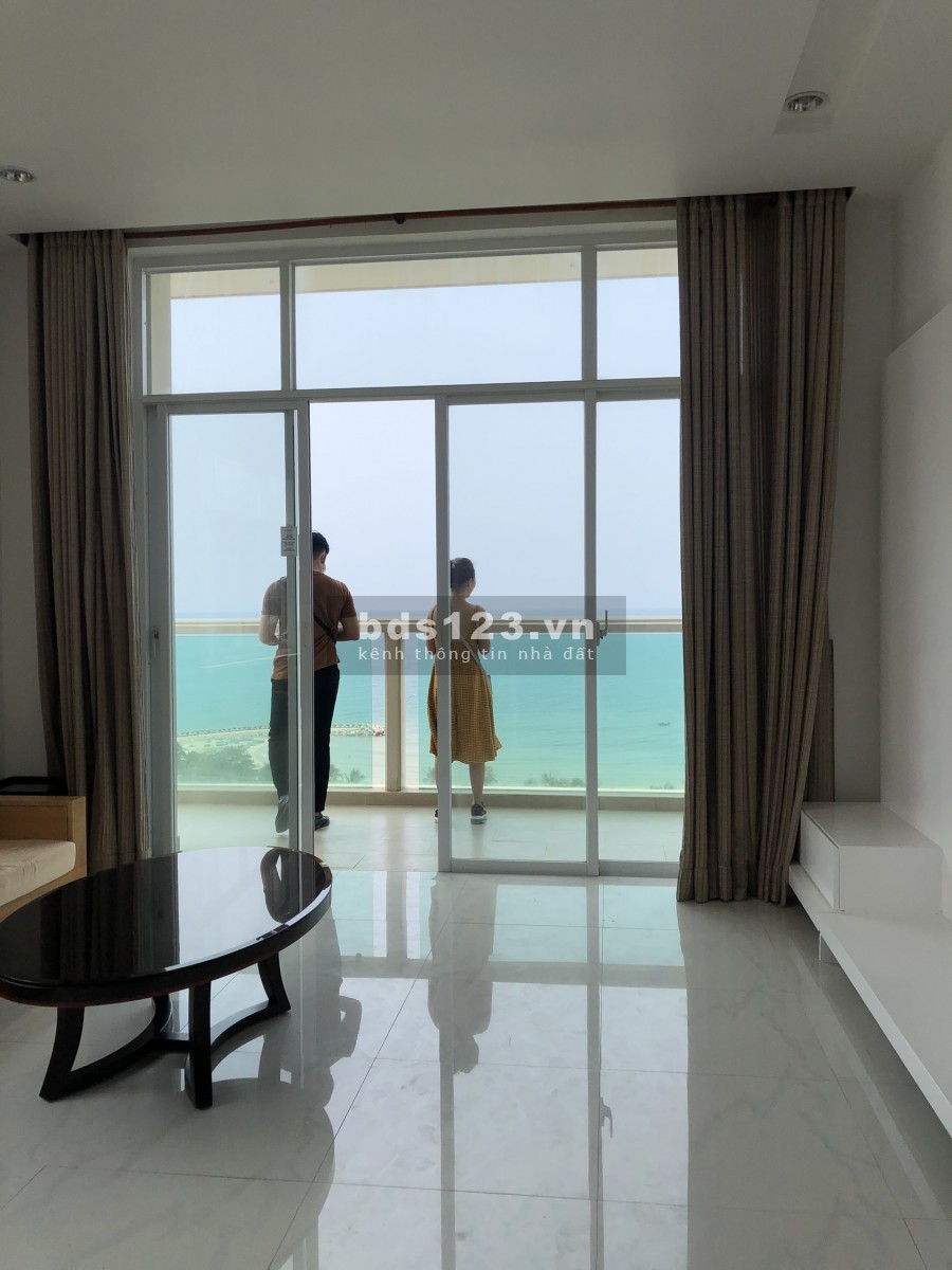 Bán căn hộ Ocean Vista block F view biển, phong thuỷ tốt